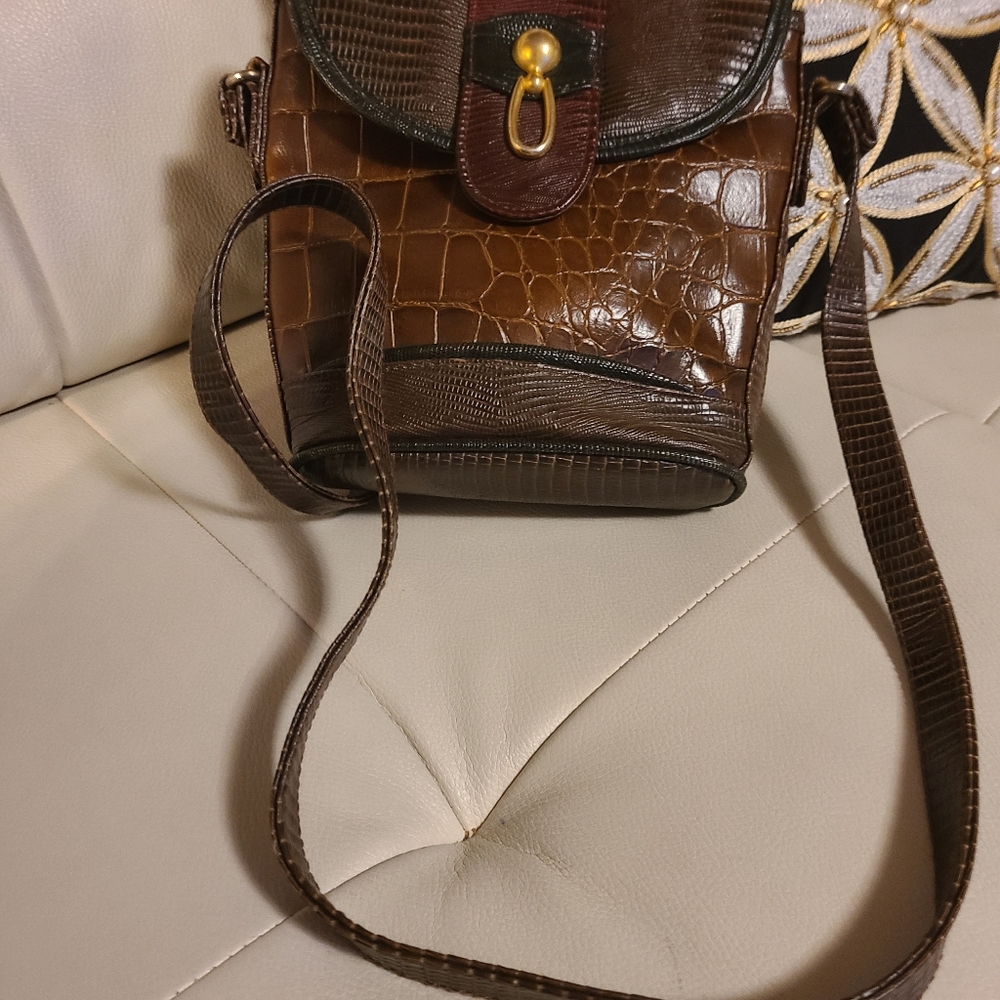 Jackson crossbody